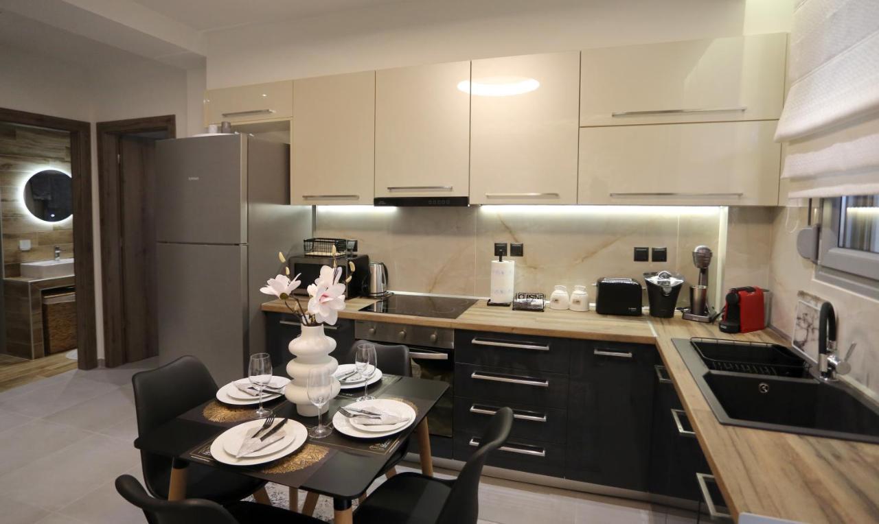 La Larissa Luxury Apartments Koronis Екстериор снимка