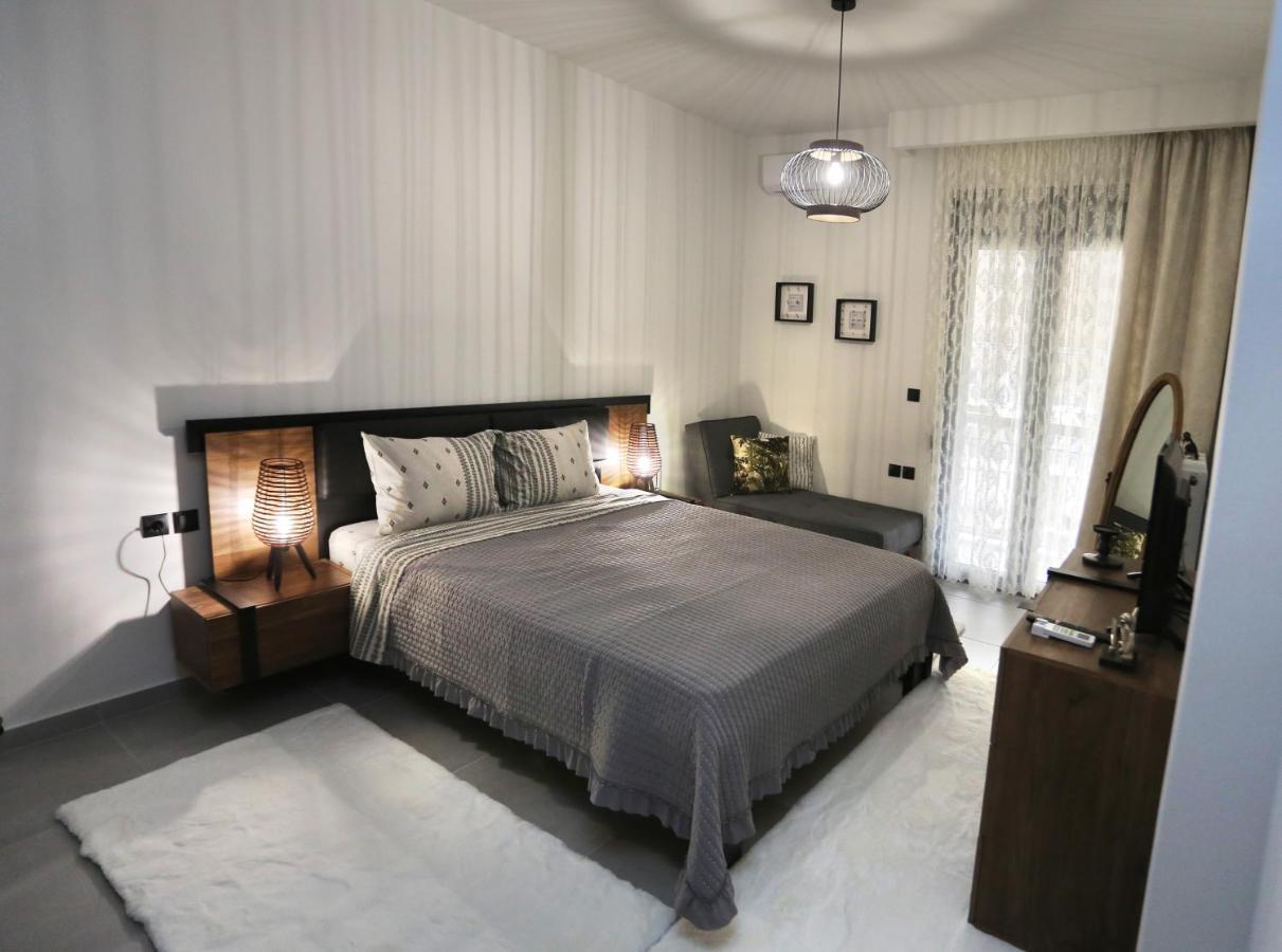 La Larissa Luxury Apartments Koronis Екстериор снимка