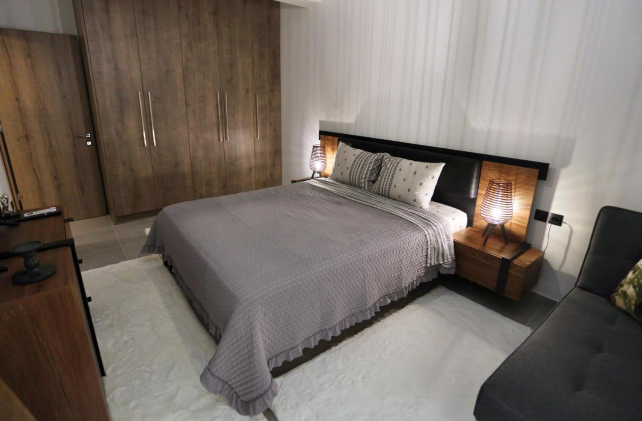 La Larissa Luxury Apartments Koronis Екстериор снимка